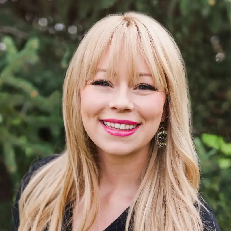 Brooke Crabtree Portrait